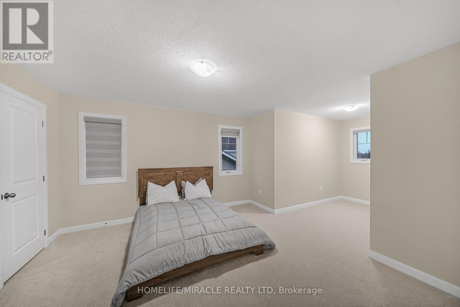 166 Country Club Drive, Loyalist, Ontario  K0H 1G0 - Photo 25 - X12715512