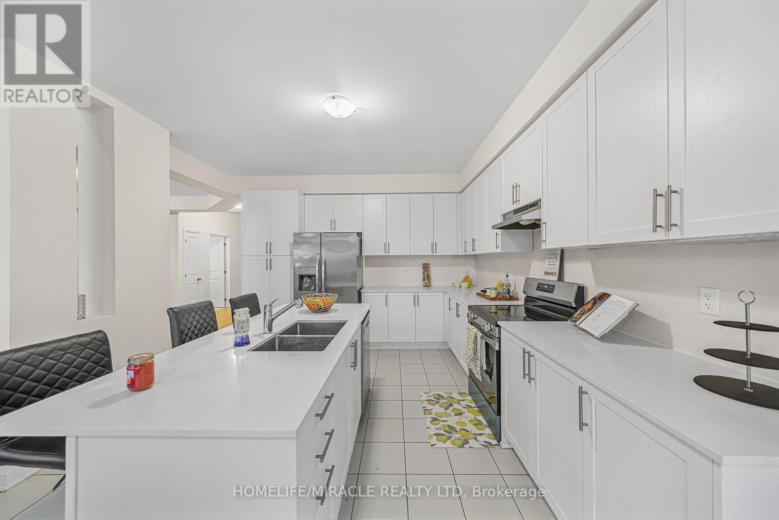 166 Country Club Drive, Loyalist, Ontario  K0H 1G0 - Photo 13 - X12715512