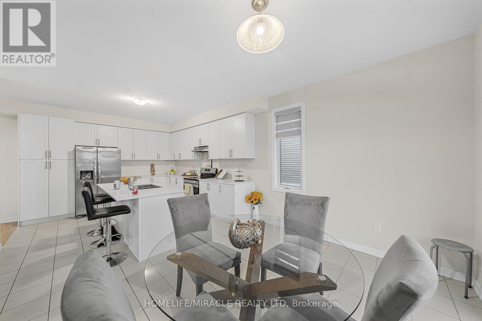 166 Country Club Drive, Loyalist, Ontario  K0H 1G0 - Photo 16 - X12715512