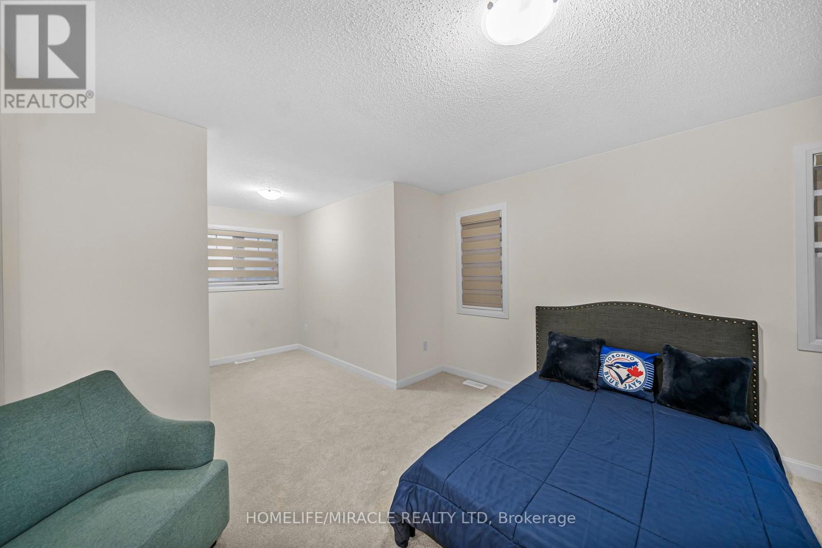 166 Country Club Drive, Loyalist, Ontario  K0H 1G0 - Photo 27 - X12715512