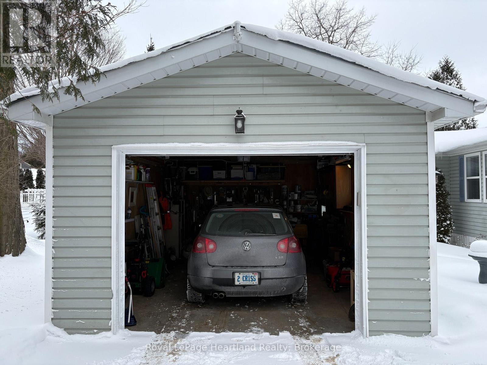 15 Huron Lane, Ashfield-Colborne-Wawanosh, Ontario  N7A 3Y2 - Photo 35 - X12732486