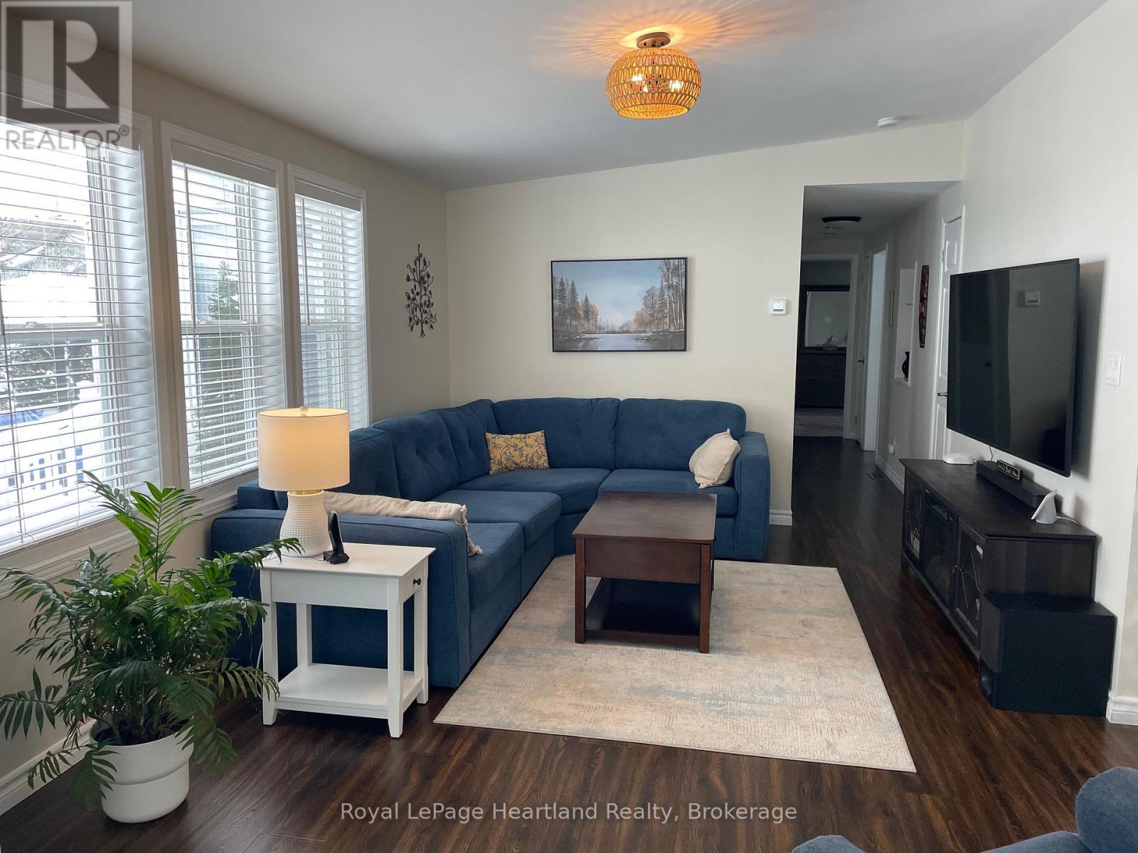 15 Huron Lane, Ashfield-Colborne-Wawanosh, Ontario  N7A 3Y2 - Photo 5 - X12732486