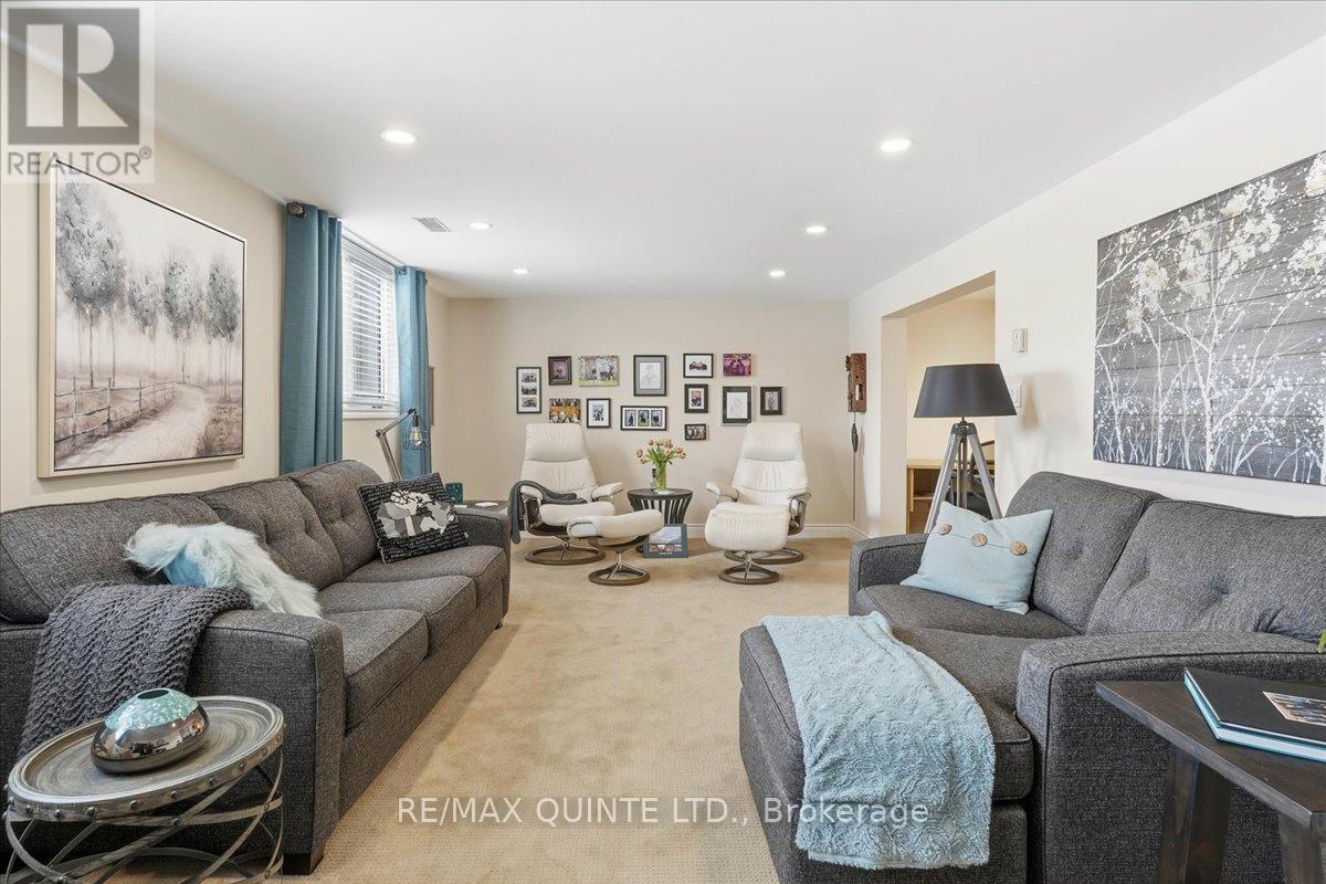 10 Grosvenor Drive, Belleville, Ontario  K8P 4W4 - Photo 29 - X12732386