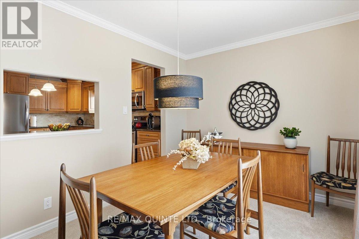 10 Grosvenor Drive, Belleville, Ontario  K8P 4W4 - Photo 8 - X12732386