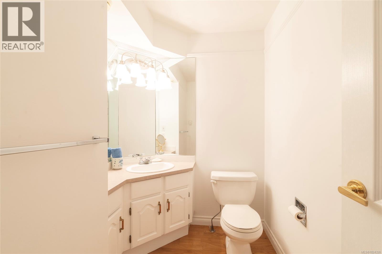 1393 Monterey Ave, Oak Bay, British Columbia V8S 4V9 - Photo 24 - 1024326