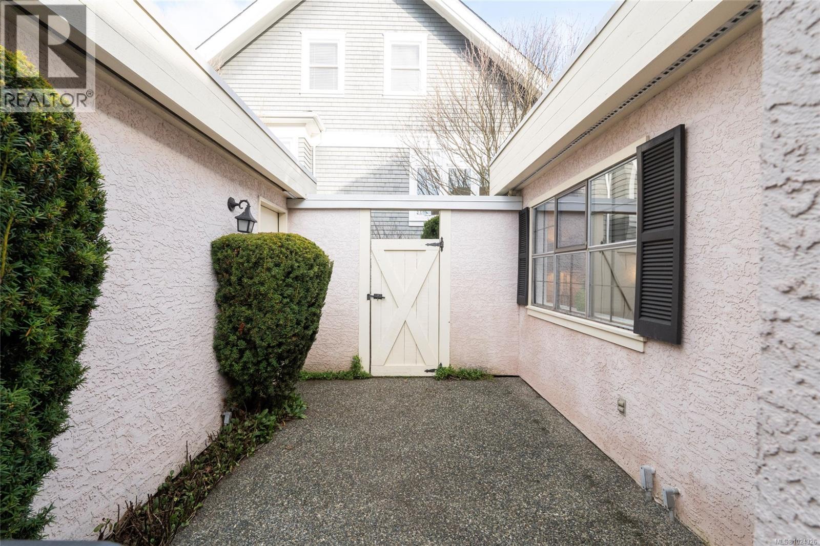 1393 Monterey Ave, Oak Bay, British Columbia V8S 4V9 - Photo 6 - 1024326