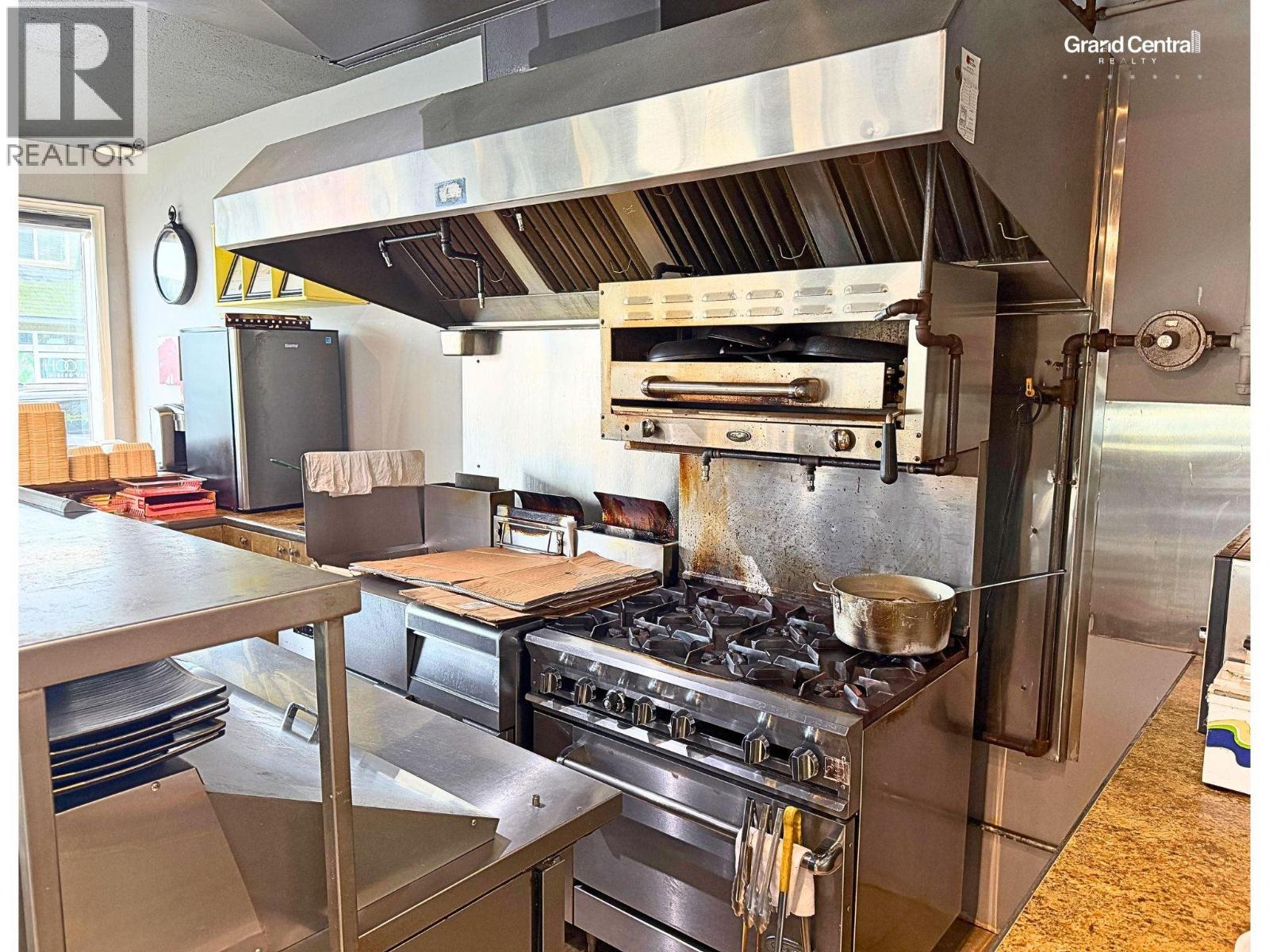 11997 224 Street, Maple Ridge, British Columbia  V2X 6B4 - Photo 2 - C8075499