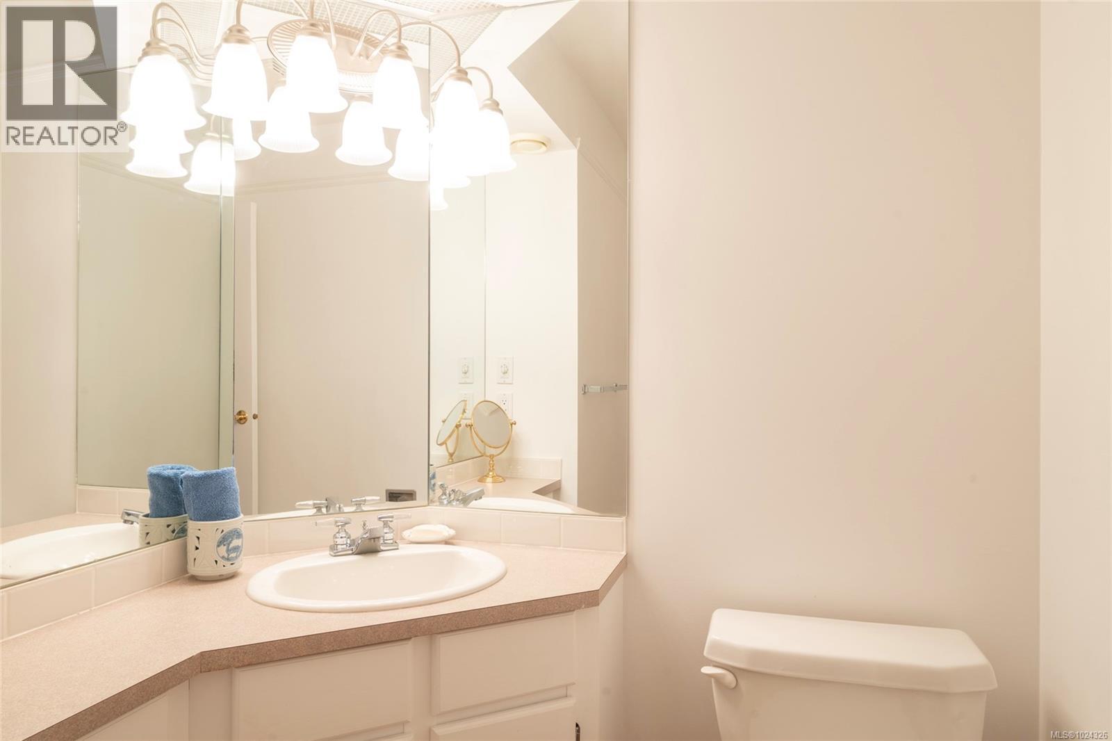 1393 Monterey Ave, Oak Bay, British Columbia V8S 4V9 - Photo 25 - 1024326