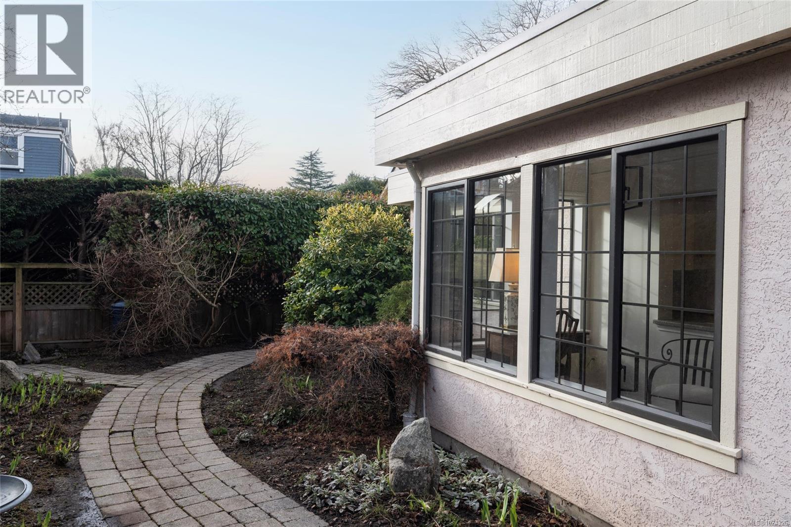 1393 Monterey Ave, Oak Bay, British Columbia V8S 4V9 - Photo 45 - 1024326