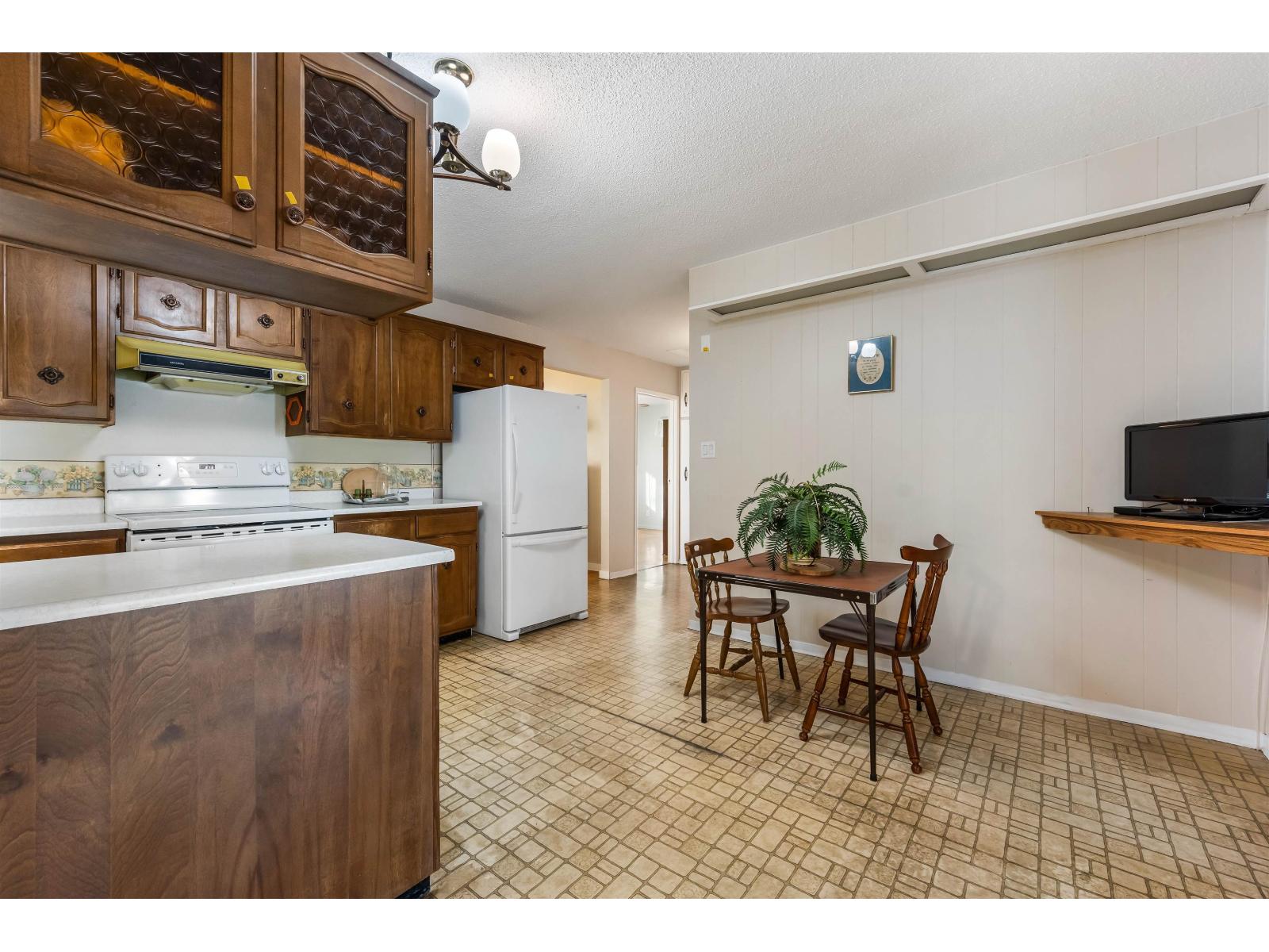 9170 Holly Street, Chilliwack Proper East, Chilliwack, British Columbia  V2P 6A7 - Photo 14 - R3083454