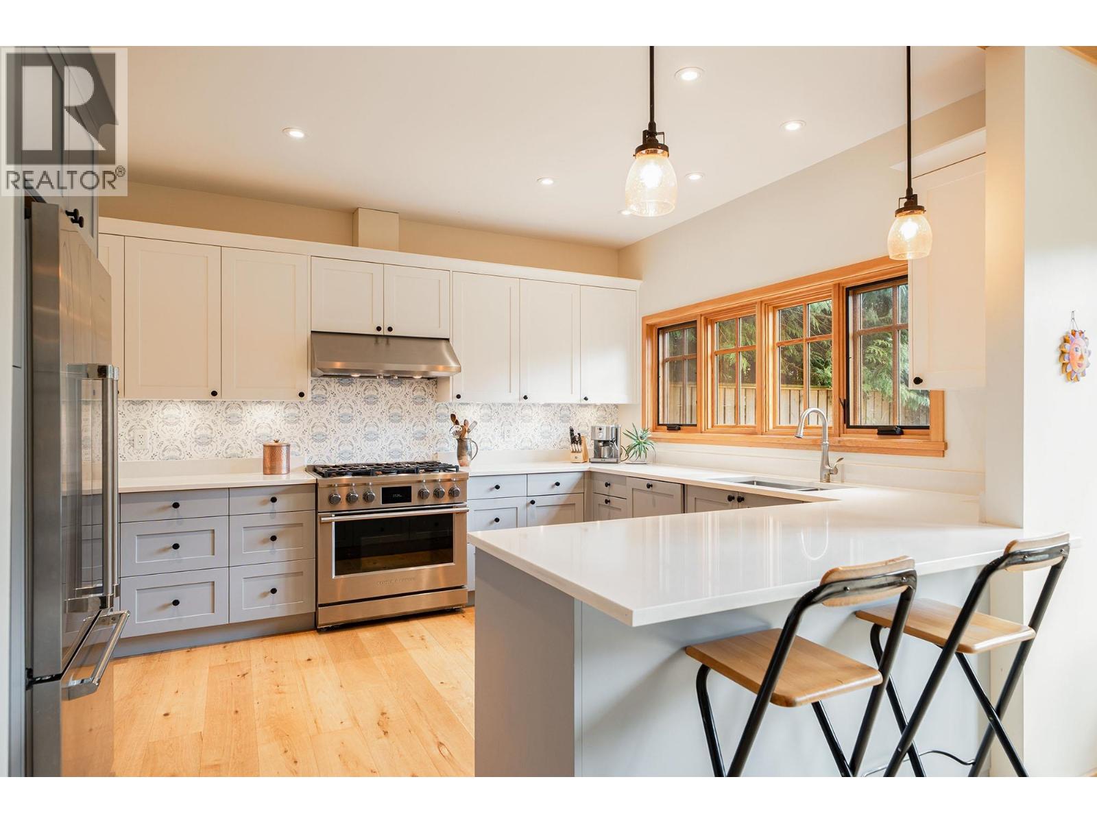 1117 Miller Road, Bowen Island, British Columbia  V0N 1G1 - Photo 13 - R3083573