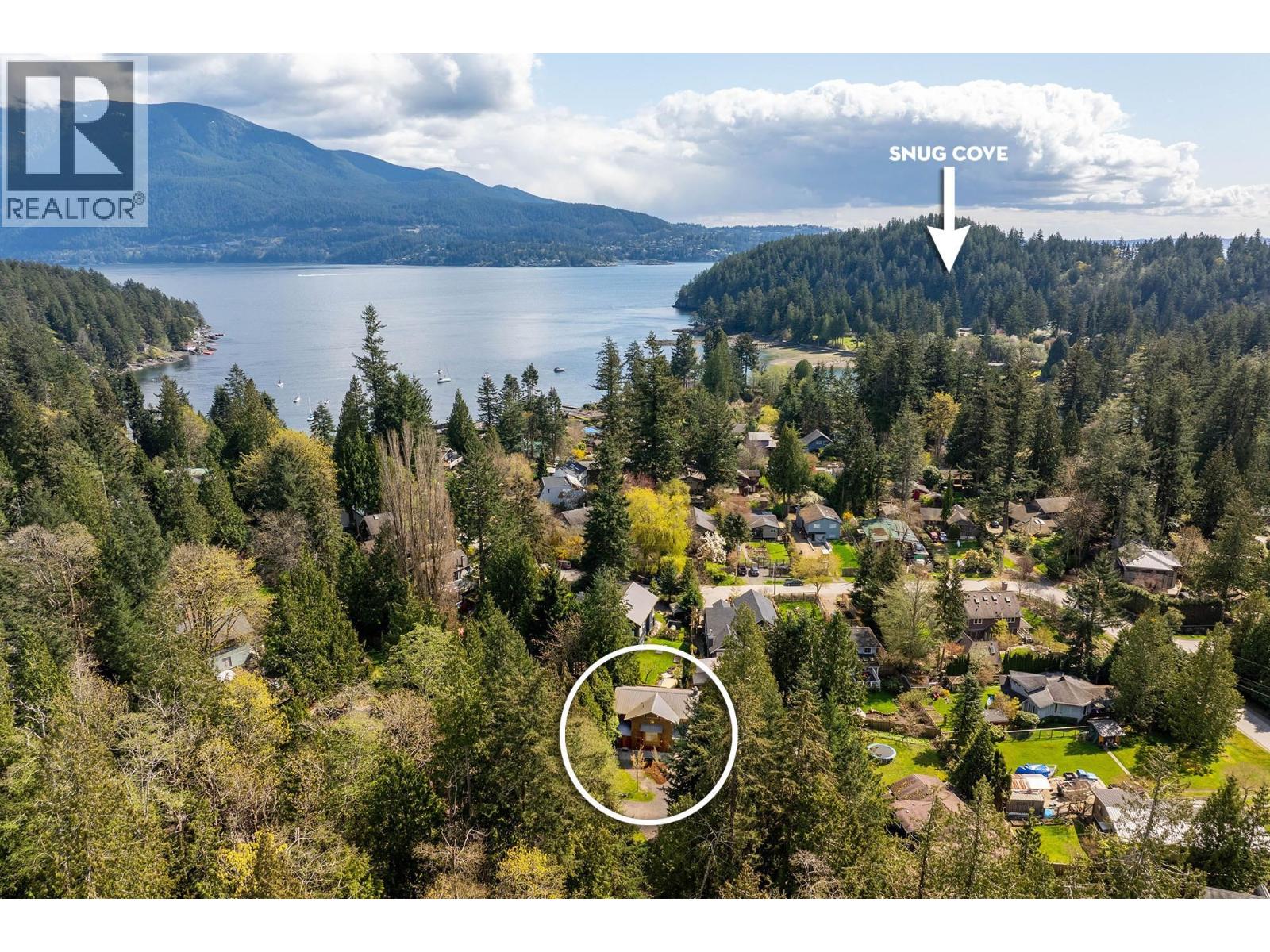 1117 Miller Road, Bowen Island, British Columbia  V0N 1G1 - Photo 2 - R3083573