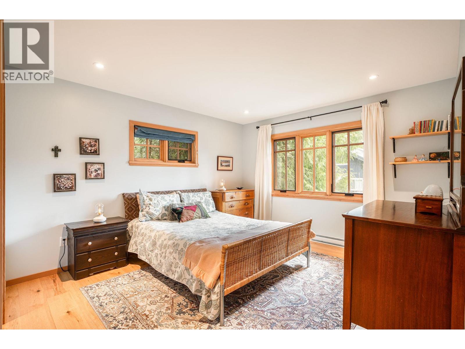 1117 Miller Road, Bowen Island, British Columbia  V0N 1G1 - Photo 21 - R3083573