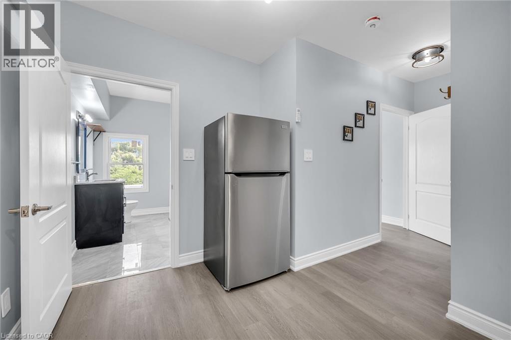 4987 King Street Unit# 2, Beamsville, Ontario  L0R 1B0 - Photo 4 - 40801105