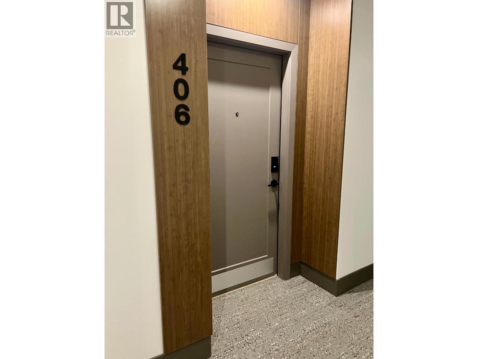 75 Predator Ridge Drive Unit# 406, Vernon, British Columbia  V1H 2H6 - Photo 3 - 10373932