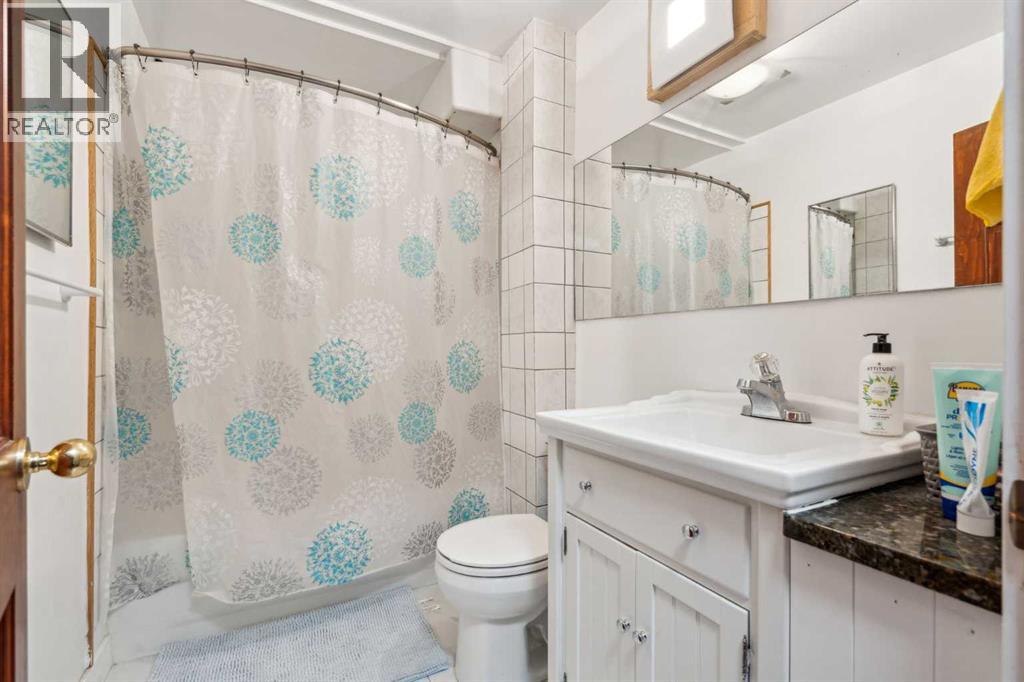 475 27 Avenue Nw, Calgary, Alberta  T2M 2H7 - Photo 13 - A2281644