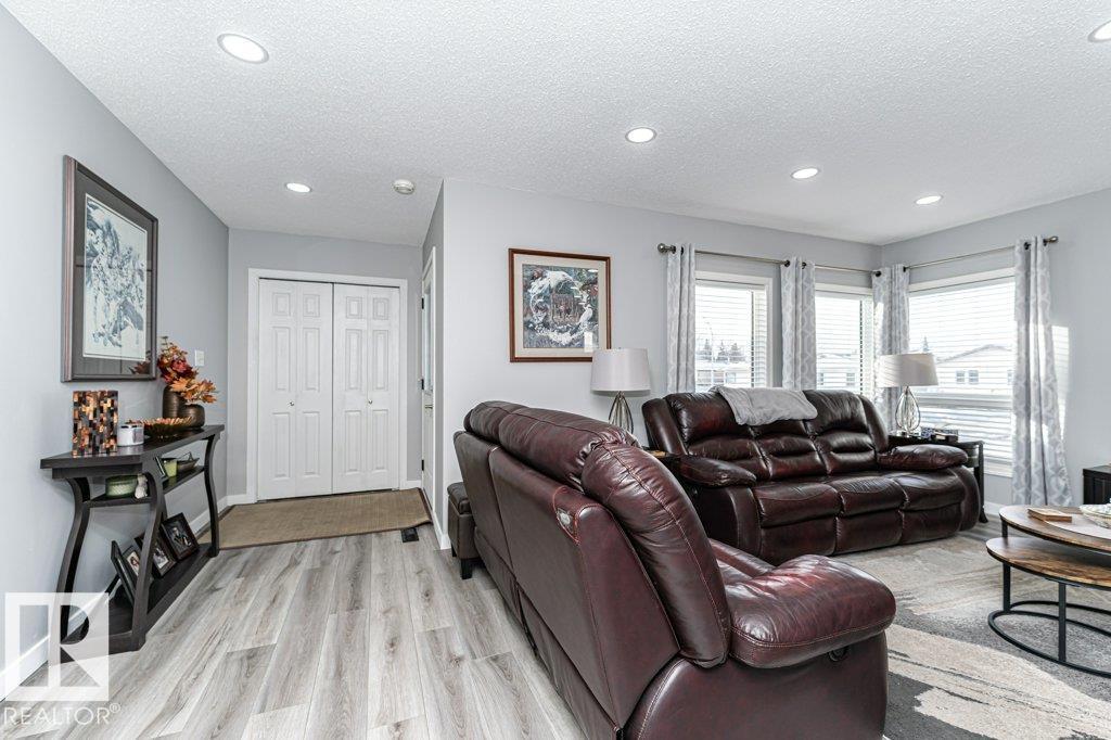 17419 96 St Nw, Edmonton, Alberta  T5Z 2B5 - Photo 5 - E4471162