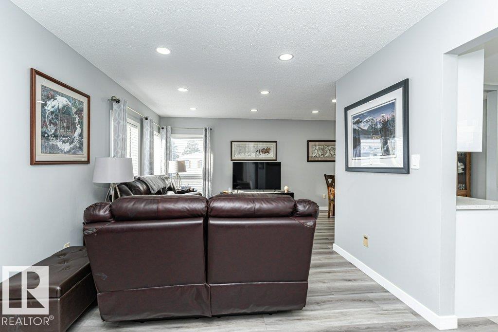 17419 96 St Nw, Edmonton, Alberta  T5Z 2B5 - Photo 7 - E4471162