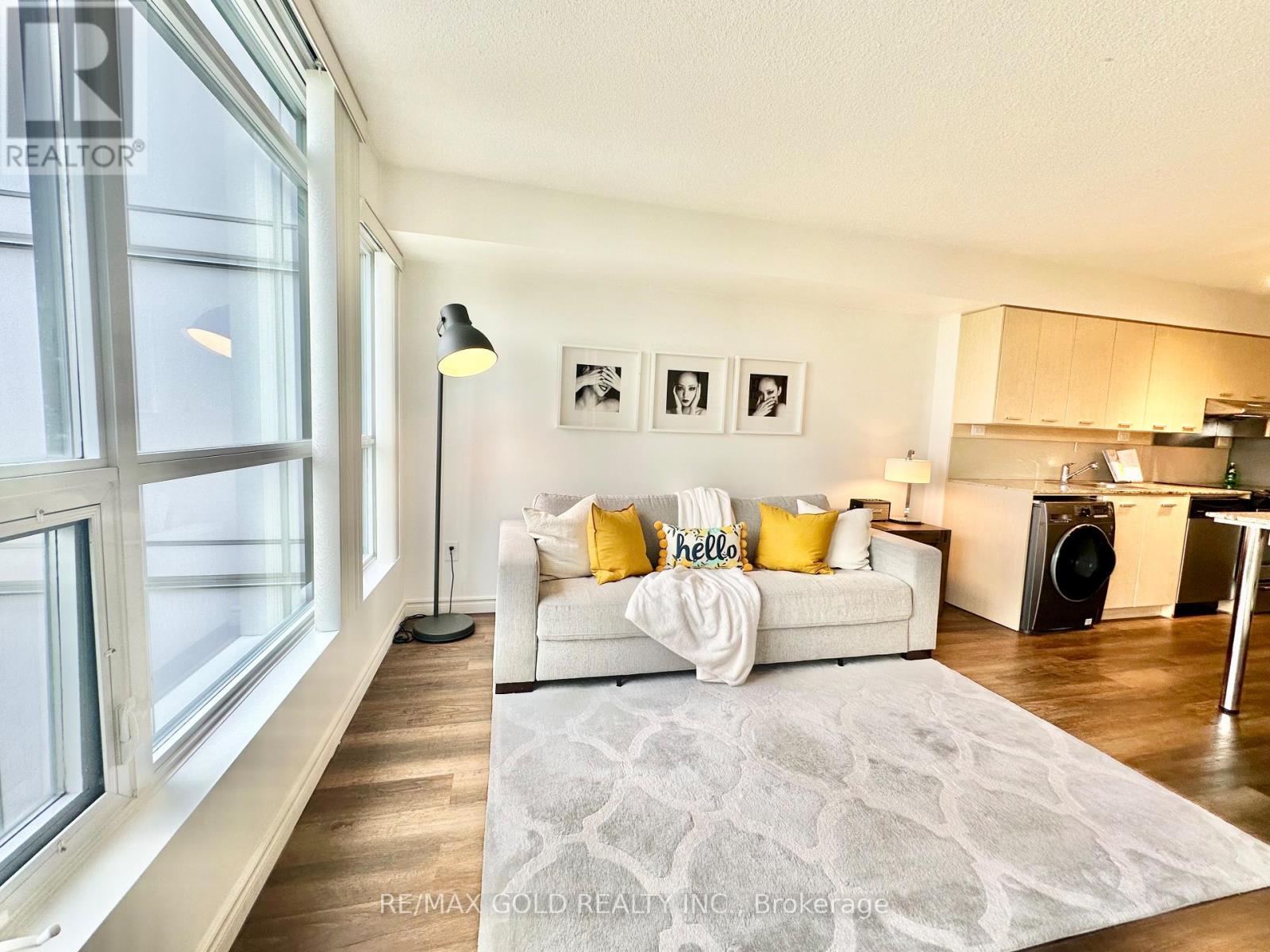 1210 - 29 Singer Court, Toronto, Ontario  M2K 0B3 - Photo 9 - C12732378