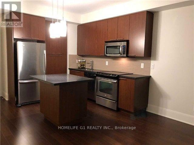 04 - 25 BROADWAY AVENUE, Toronto, Ontario