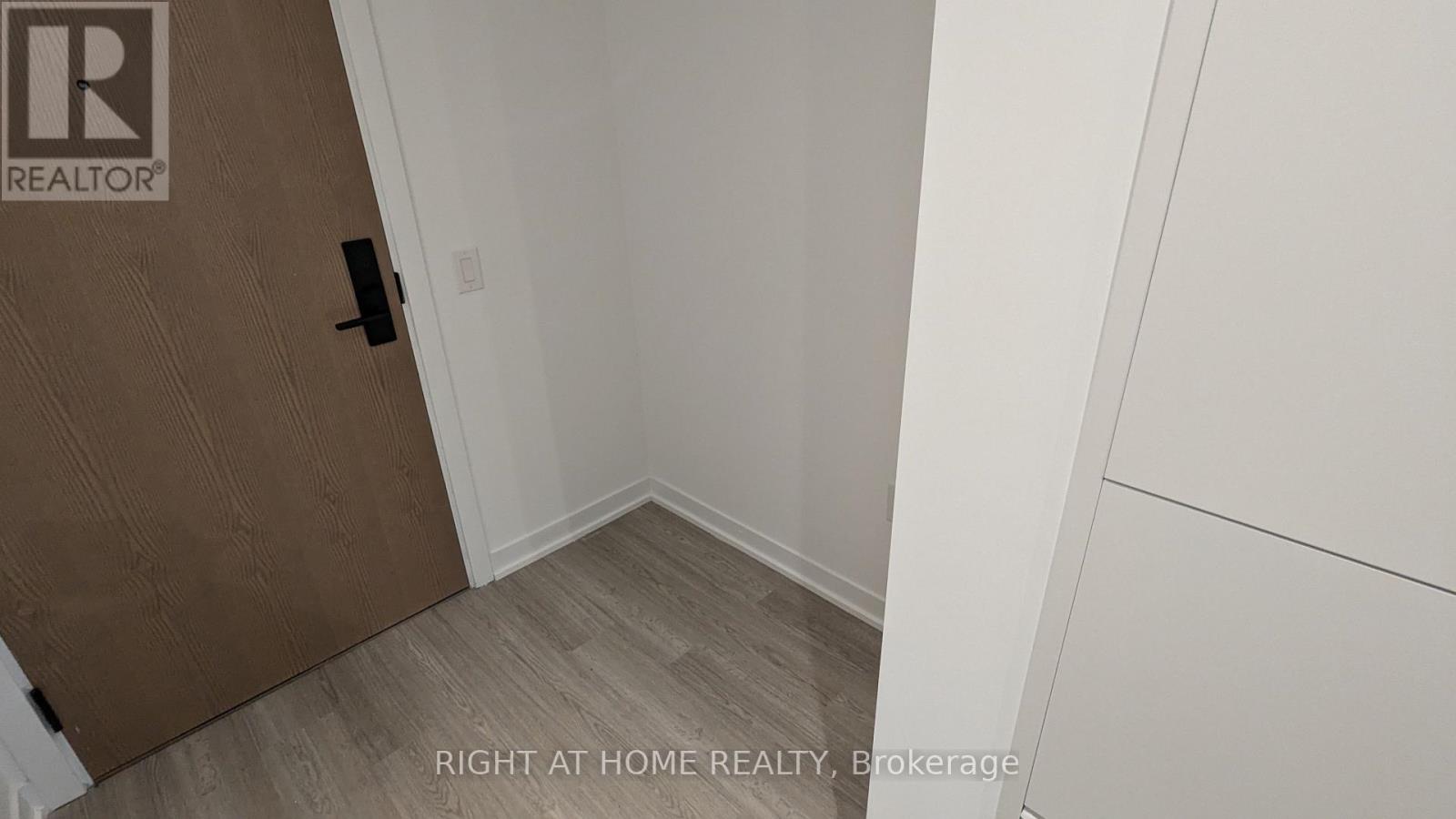 1514 - 195 Mccaul Street, Toronto, Ontario  M5T 0E5 - Photo 10 - C12732396