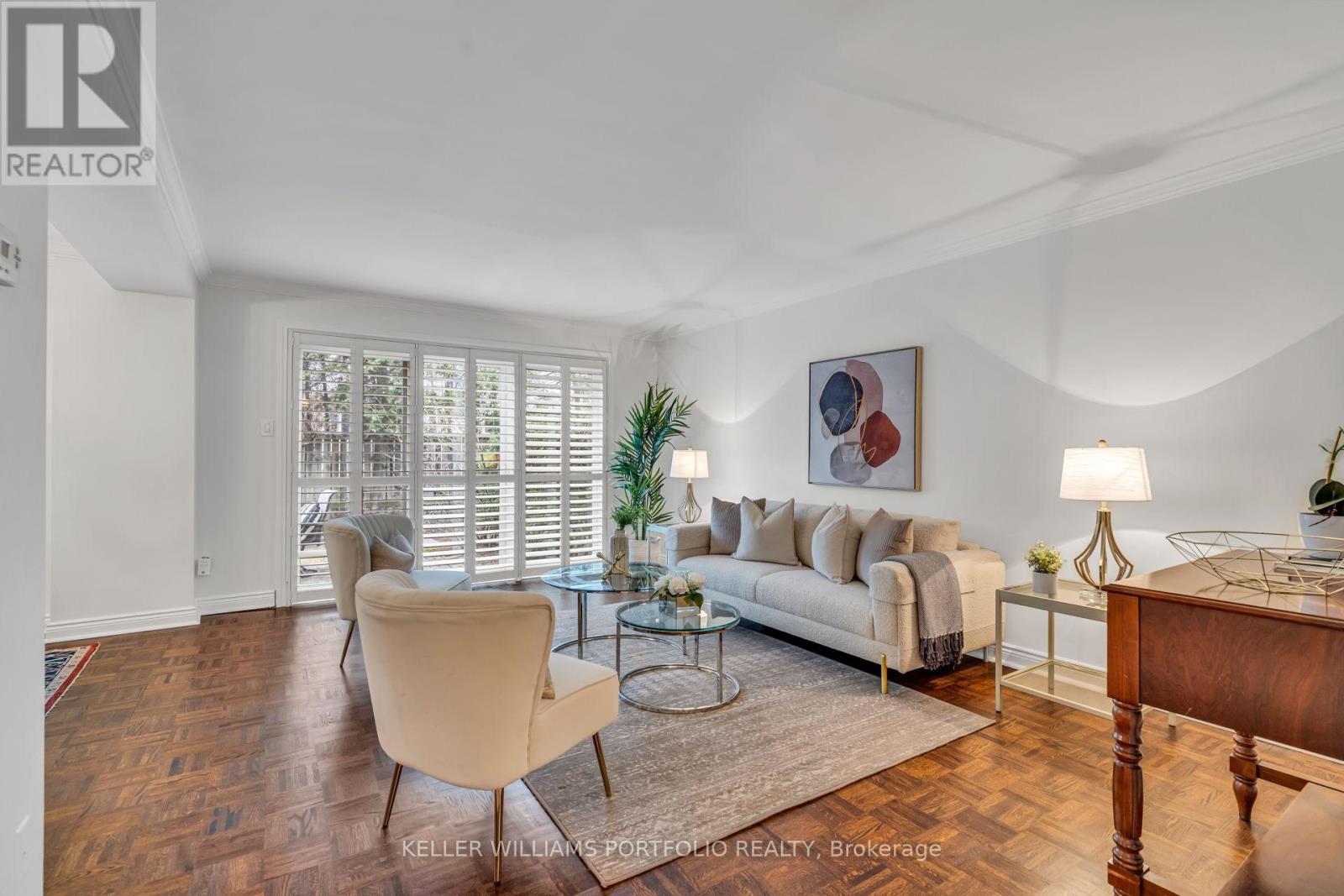 27 Snowshoe Mill Way, Toronto, Ontario  M2L 1T4 - Photo 5 - C12732440