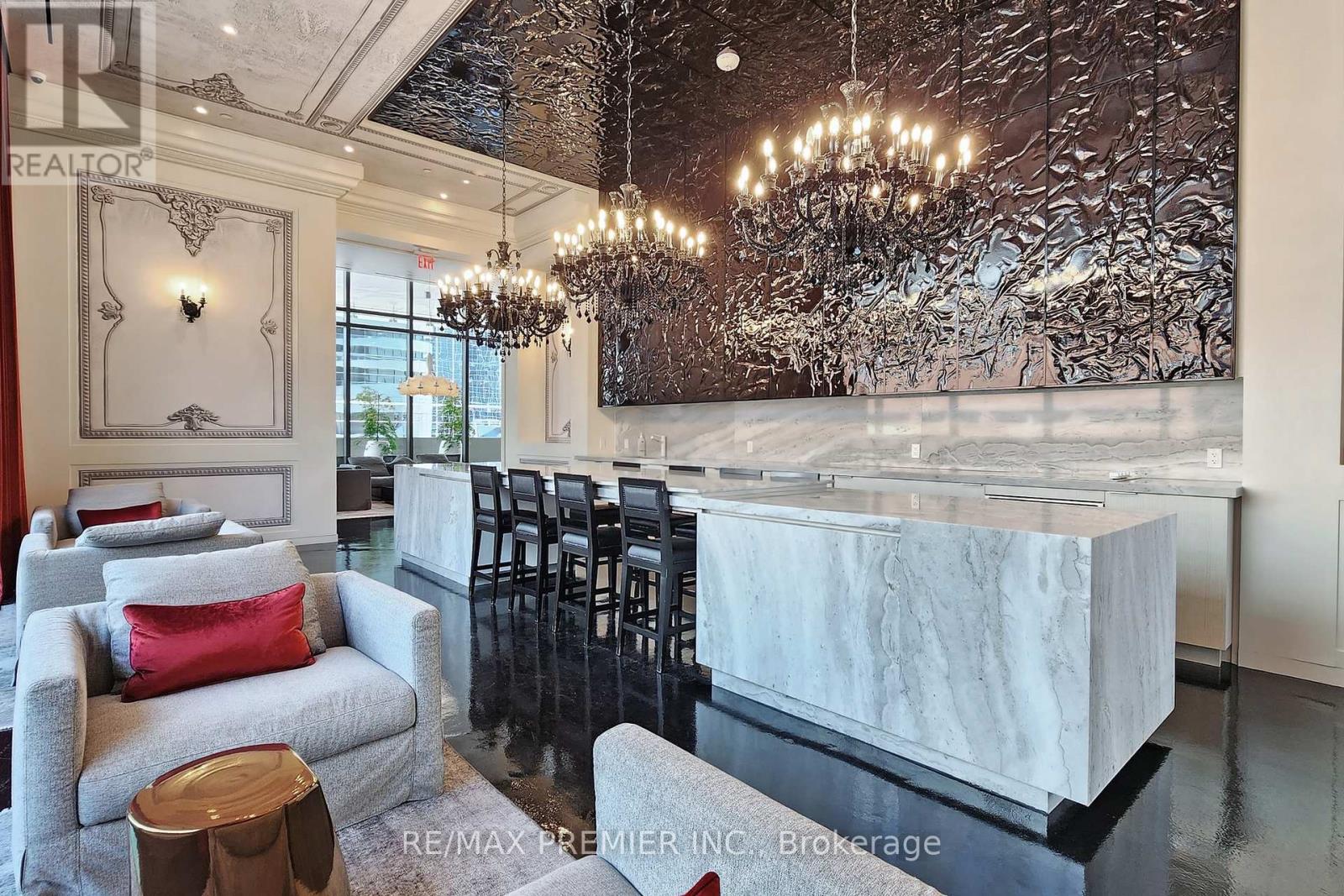 2303 - 197 Yonge Street, Toronto, Ontario  M5B 0C1 - Photo 27 - C12732472