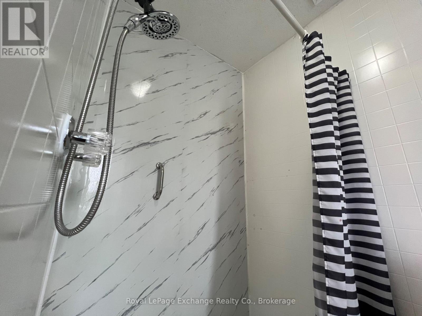 278 Railway Street, Saugeen Shores, Ontario  N0H 2L0 - Photo 22 - X12443980