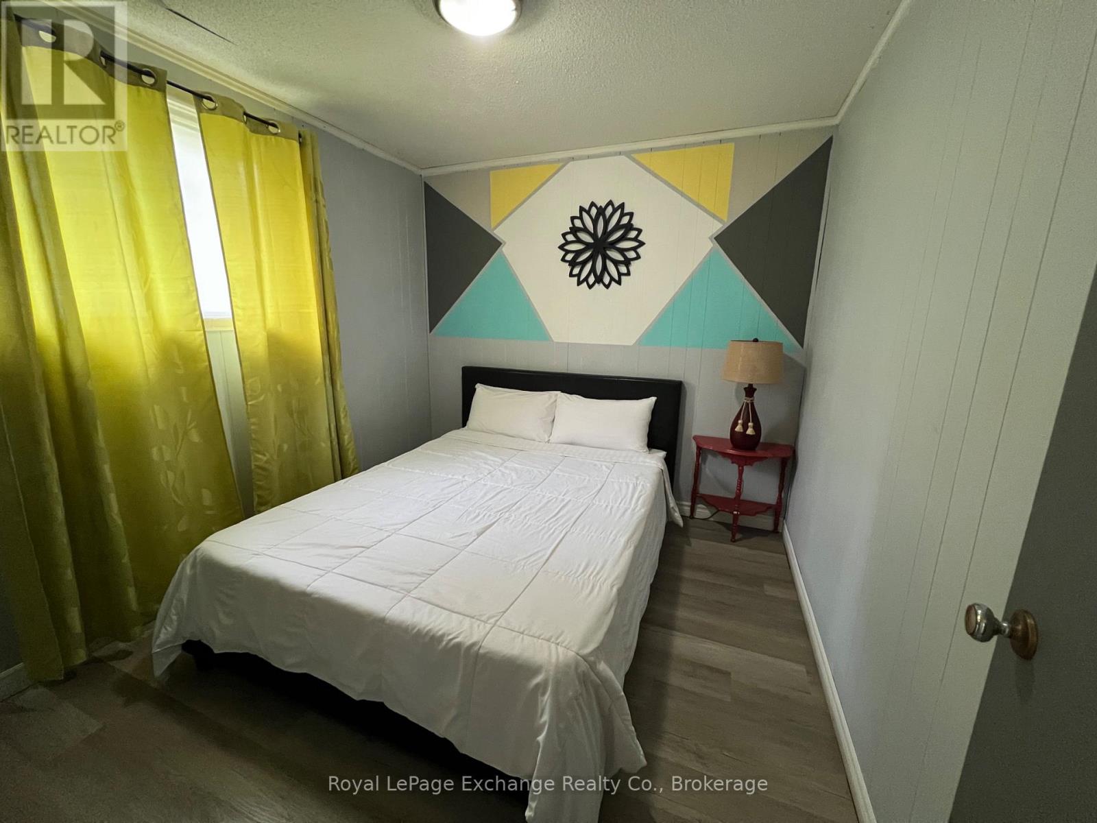 278 Railway Street, Saugeen Shores, Ontario  N0H 2L0 - Photo 24 - X12443980