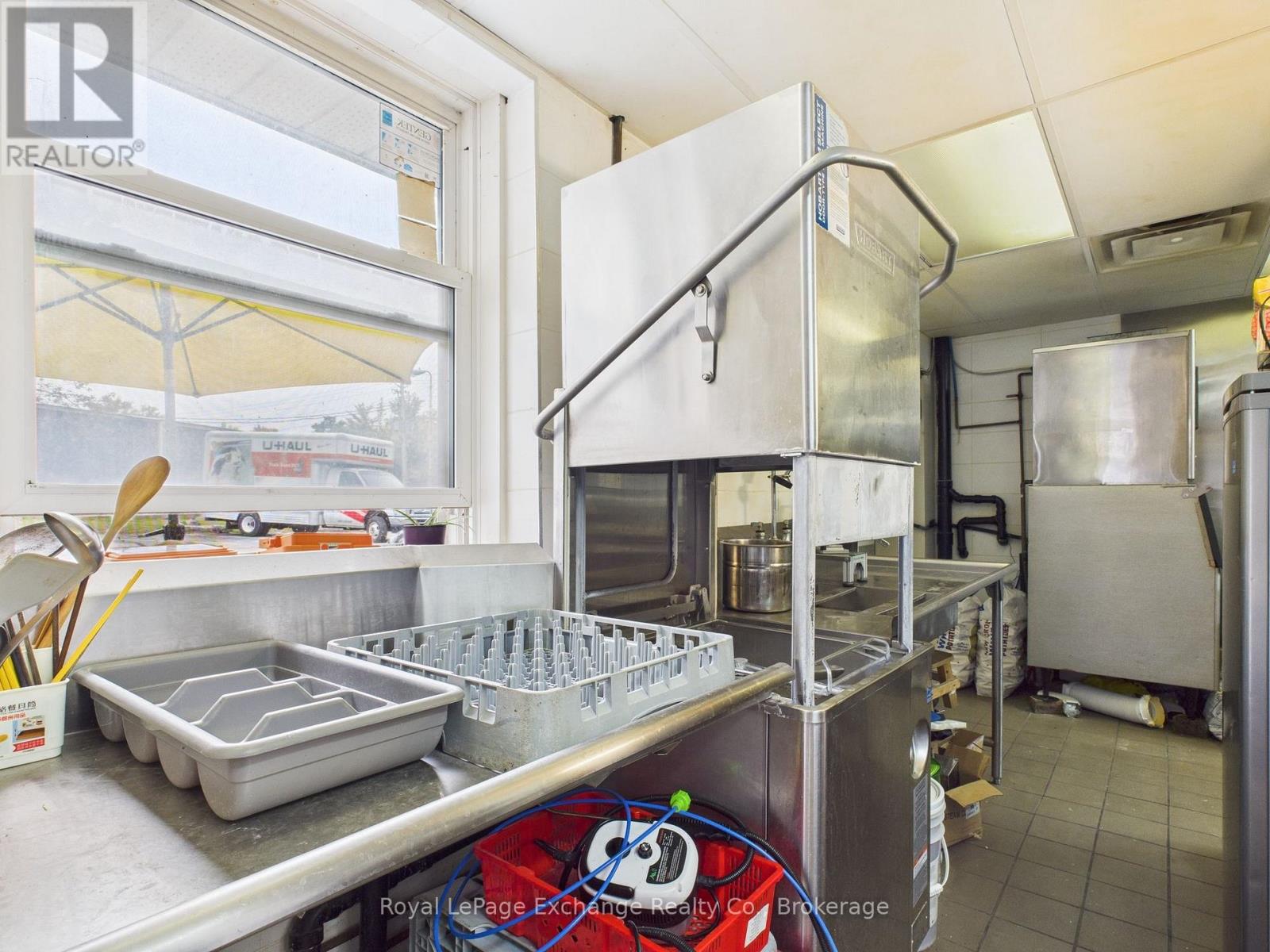 278 Railway Street, Saugeen Shores, Ontario  N0H 2L0 - Photo 31 - X12443980