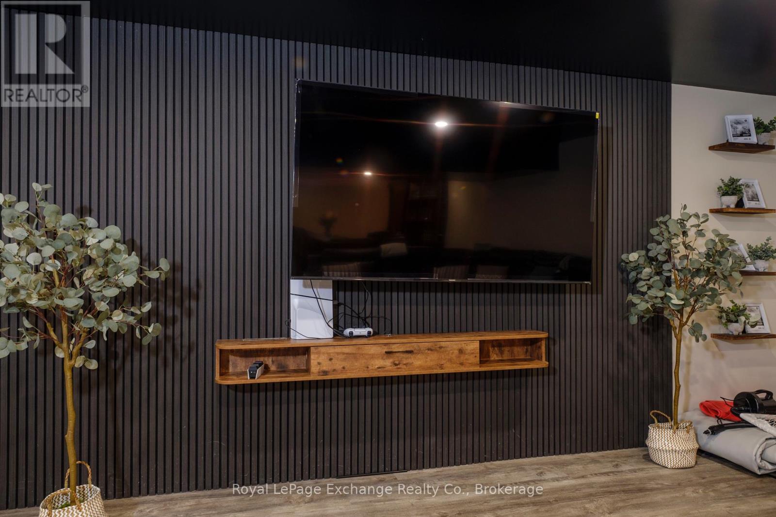 482 Wolsley Street, Huron-Kinloss, Ontario  N0G 2H0 - Photo 29 - X12603832