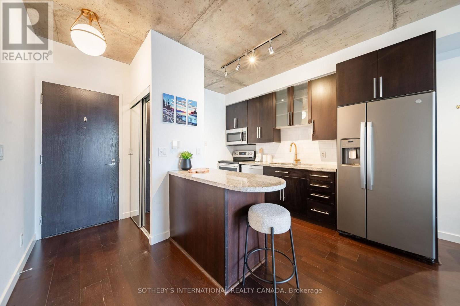 810 - 1005 King Street W, Toronto, Ontario  M6K 3M8 - Photo 3 - C12663896