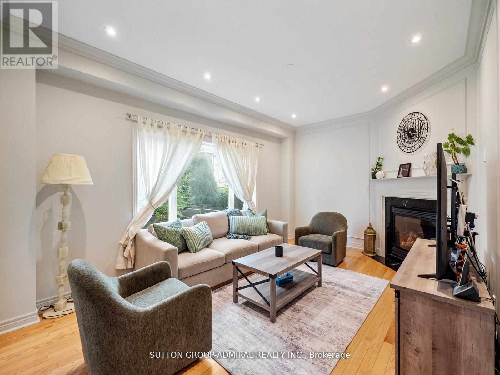 192 Chayna Crescent, Vaughan, Ontario  L6A 0L7 - Photo 11 - N12732434