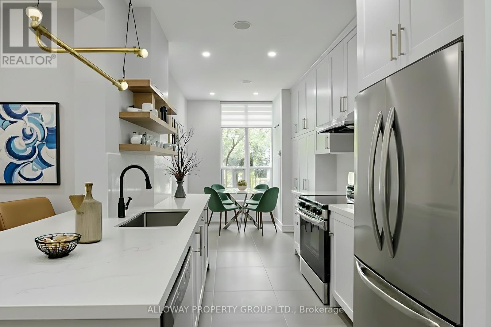 103 - 130 Pond Drive, Markham, Ontario  L3T 7W5 - Photo 7 - N12732476