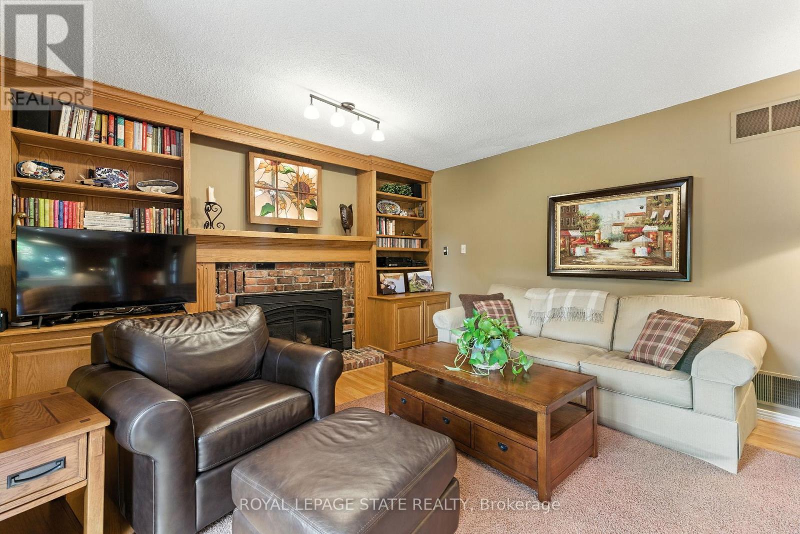 3 Atkins Drive, Hamilton, Ontario  L9C 6T6 - Photo 11 - X12680622