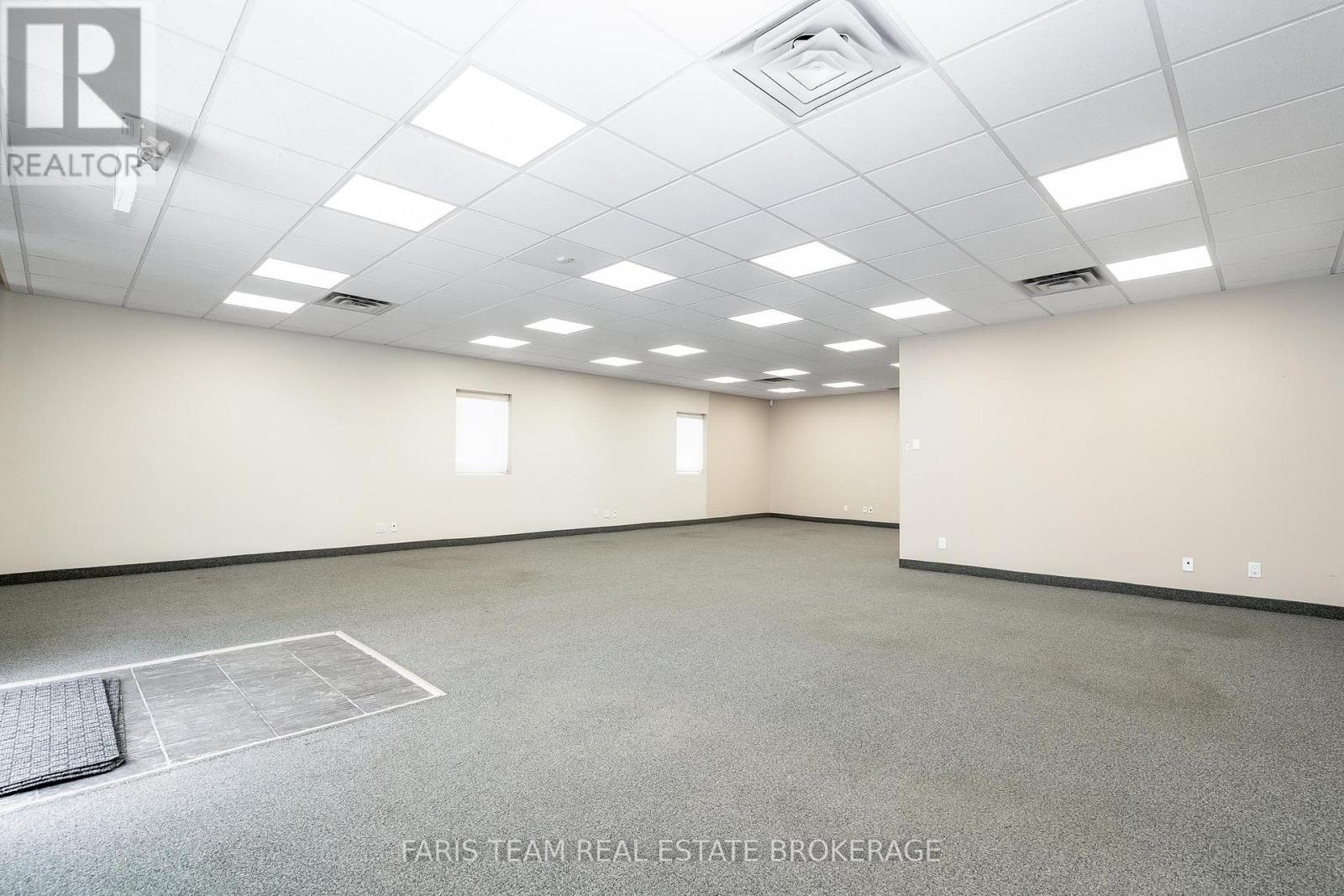 711 Yonge Street, Midland, Ontario  L4R 2E1 - Photo 10 - S12732456