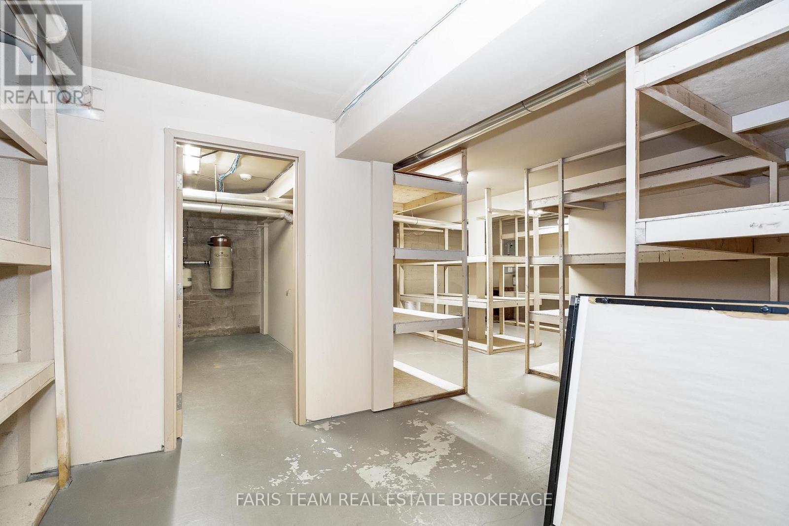 711 Yonge Street, Midland, Ontario  L4R 2E1 - Photo 36 - S12732456