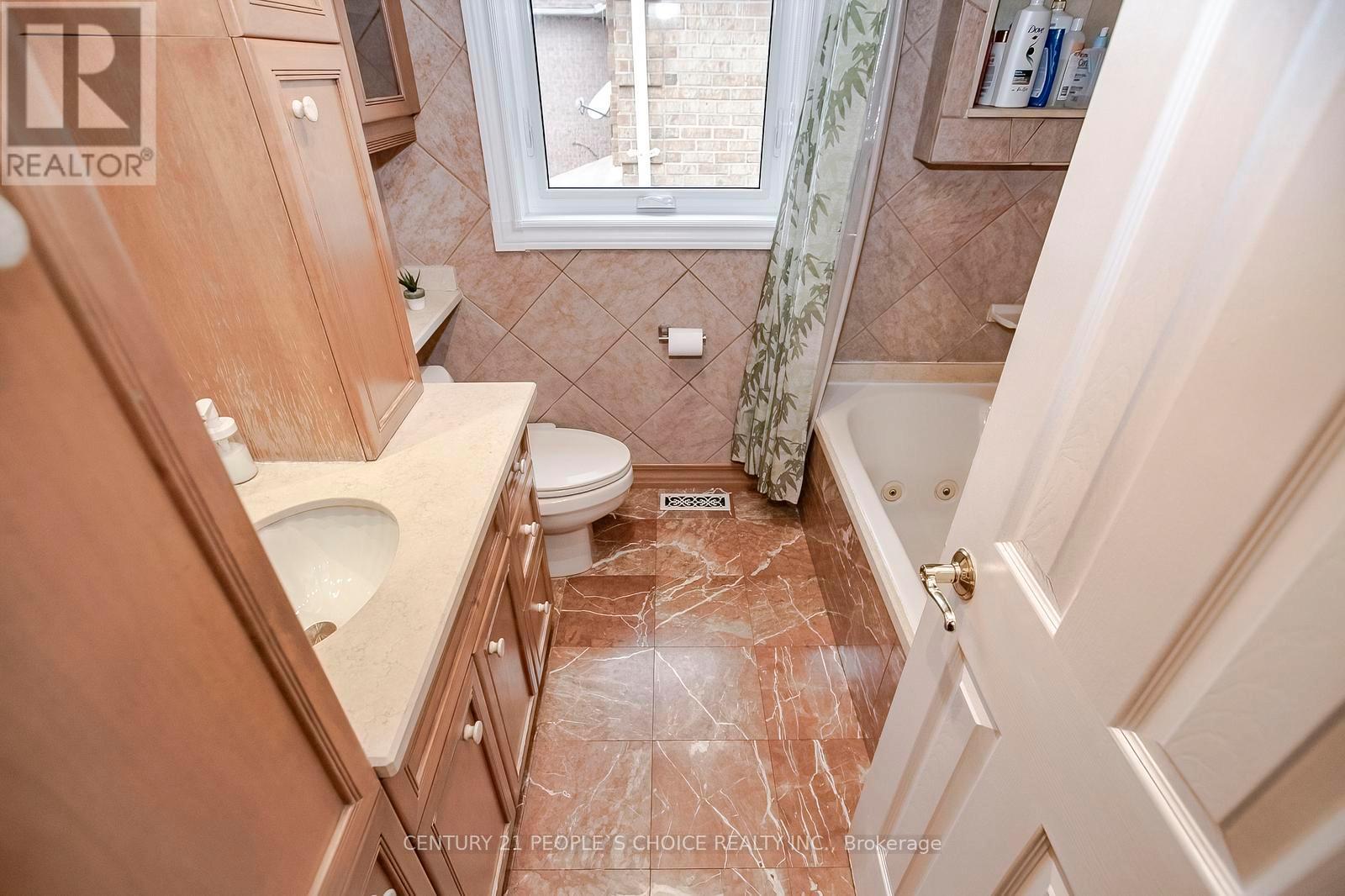 43 Letty Avenue, Brampton, Ontario  L6Y 4T3 - Photo 29 - W12732422