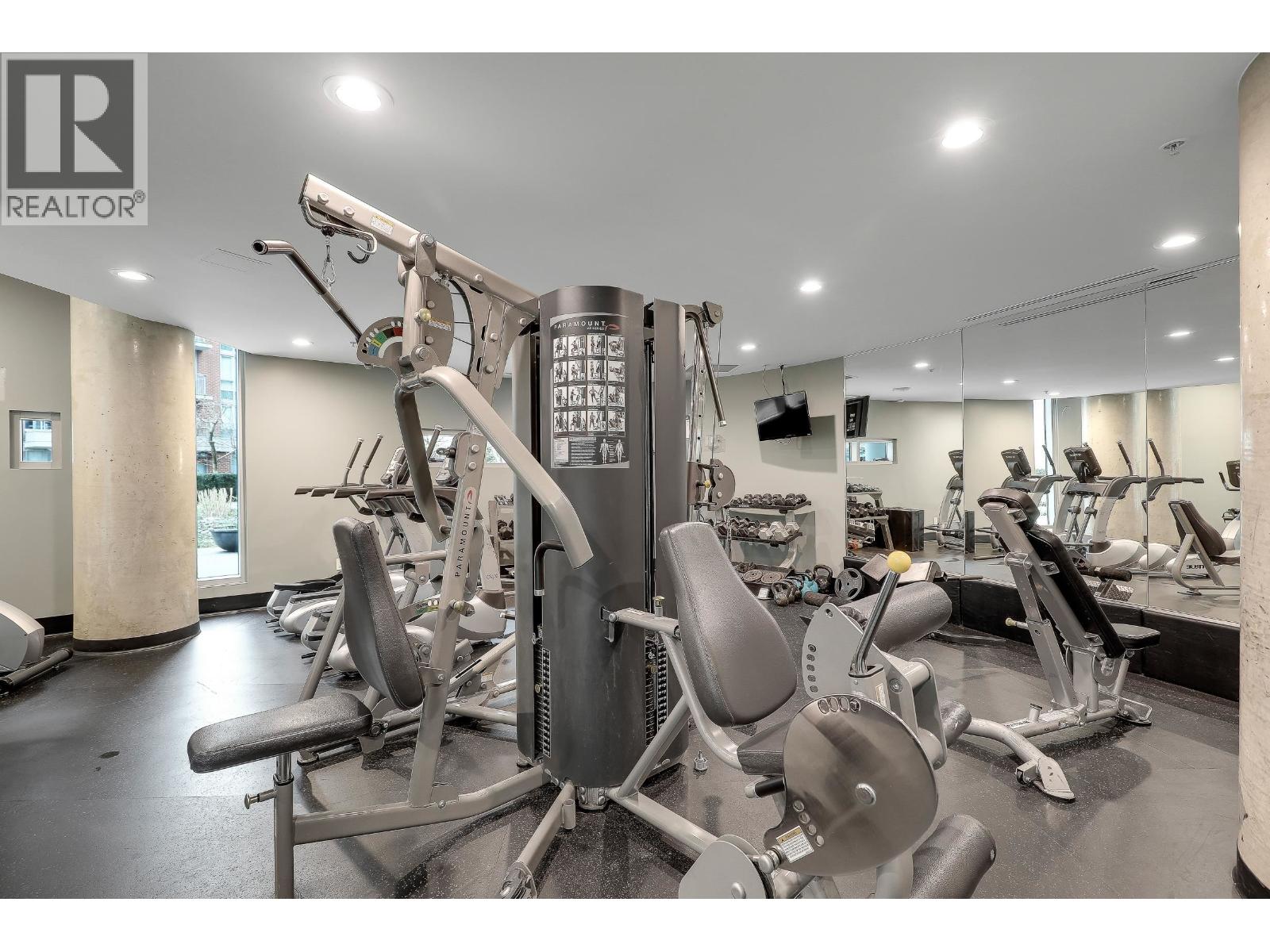 Listing Picture 24 of 34 : 3302 688 ABBOTT STREET, Vancouver / 溫哥華 - 魯藝地產 Yvonne Lu Group - MLS Medallion Club Member