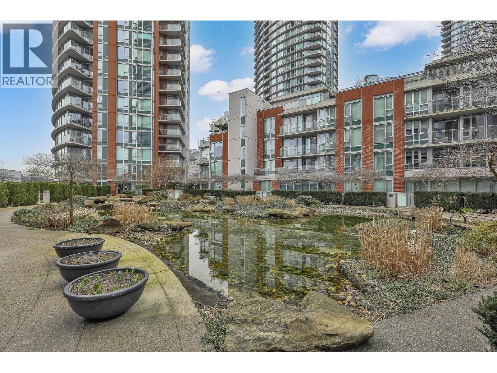 Listing Picture 33 of 34 : 3302 688 ABBOTT STREET, Vancouver / 溫哥華 - 魯藝地產 Yvonne Lu Group - MLS Medallion Club Member