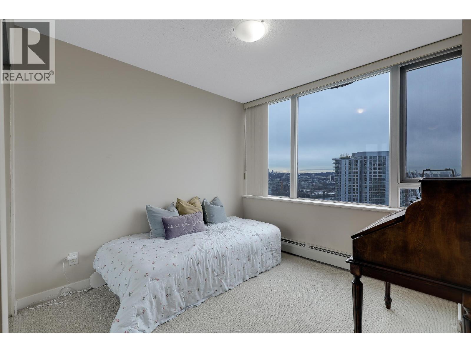 Listing Picture 8 of 34 : 3302 688 ABBOTT STREET, Vancouver / 溫哥華 - 魯藝地產 Yvonne Lu Group - MLS Medallion Club Member