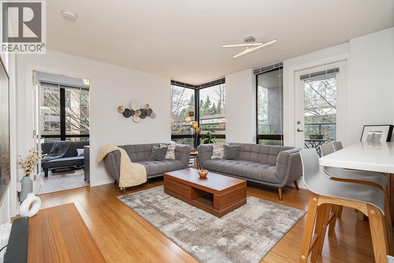 206 3638 VANNESS AVENUE, Vancouver, British Columbia