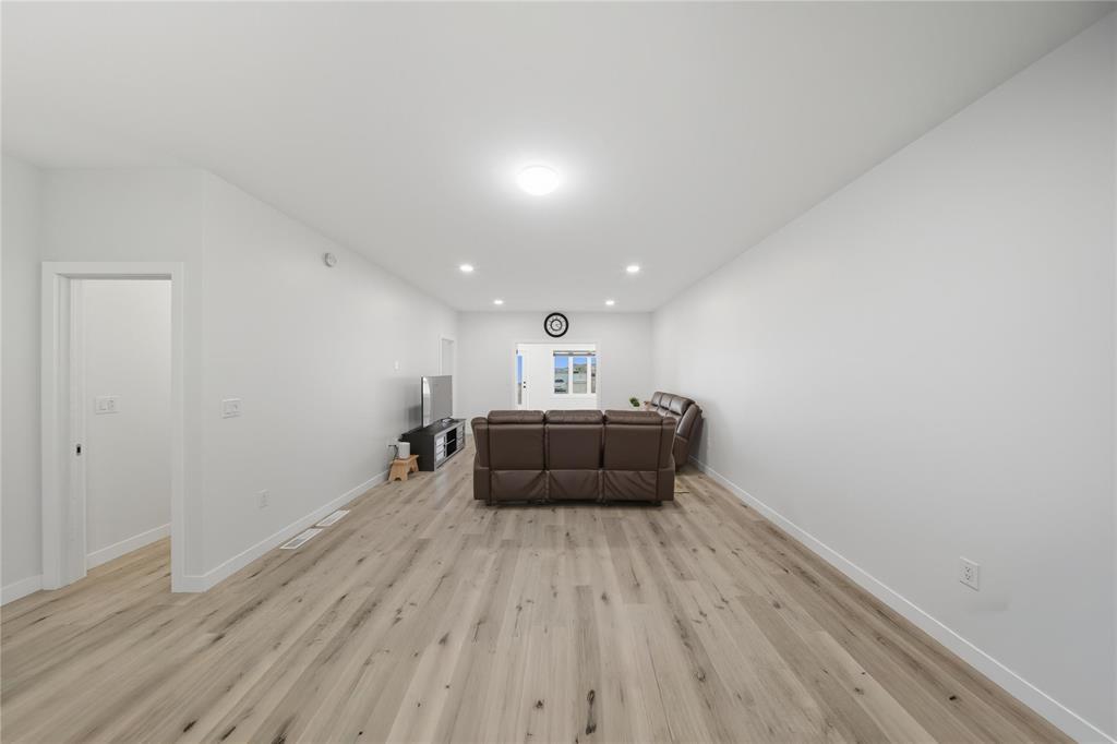 100 Middlechurch Gate, West St Paul, Manitoba  R4A 0C7 - Photo 13 - 202601552