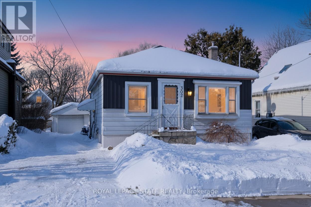 302 EAST 27TH STREET, Hamilton, Ontario