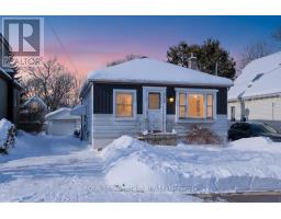 302 EAST 27TH STREET, Hamilton, Ontario