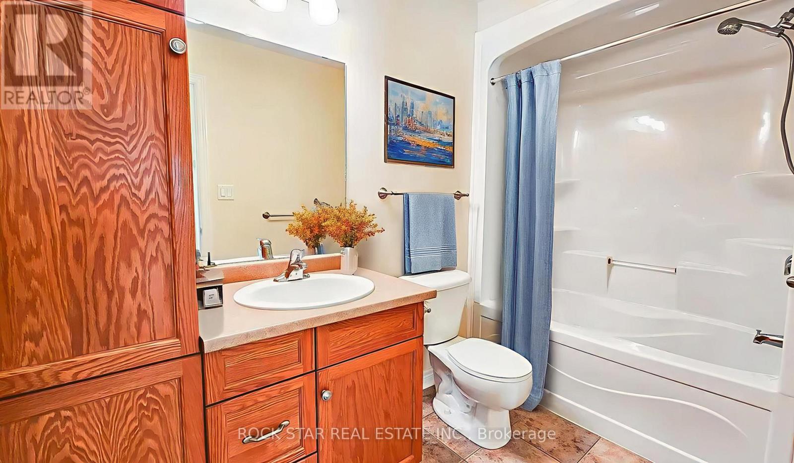 21 Bluegrass Crescent, St. Catharines, Ontario  L2P 0A8 - Photo 11 - X12732408