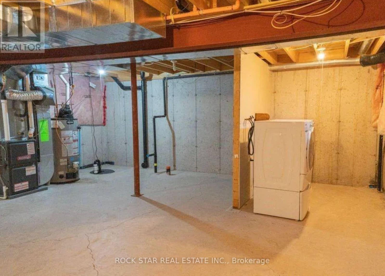 21 Bluegrass Crescent, St. Catharines, Ontario  L2P 0A8 - Photo 15 - X12732408