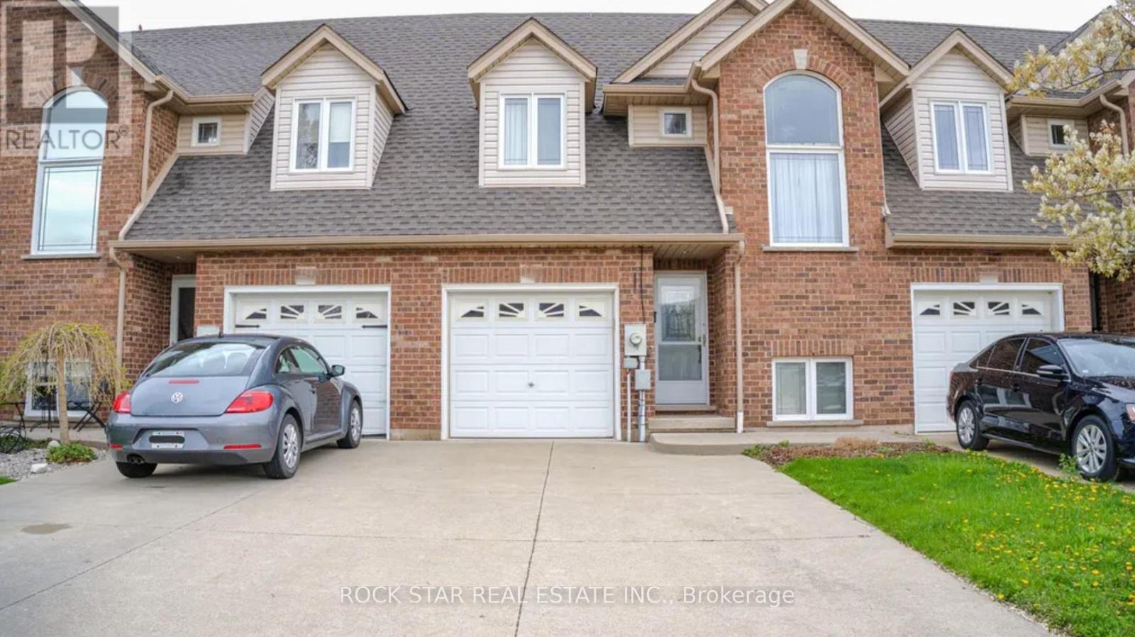 21 Bluegrass Crescent, St. Catharines, Ontario  L2P 0A8 - Photo 2 - X12732408