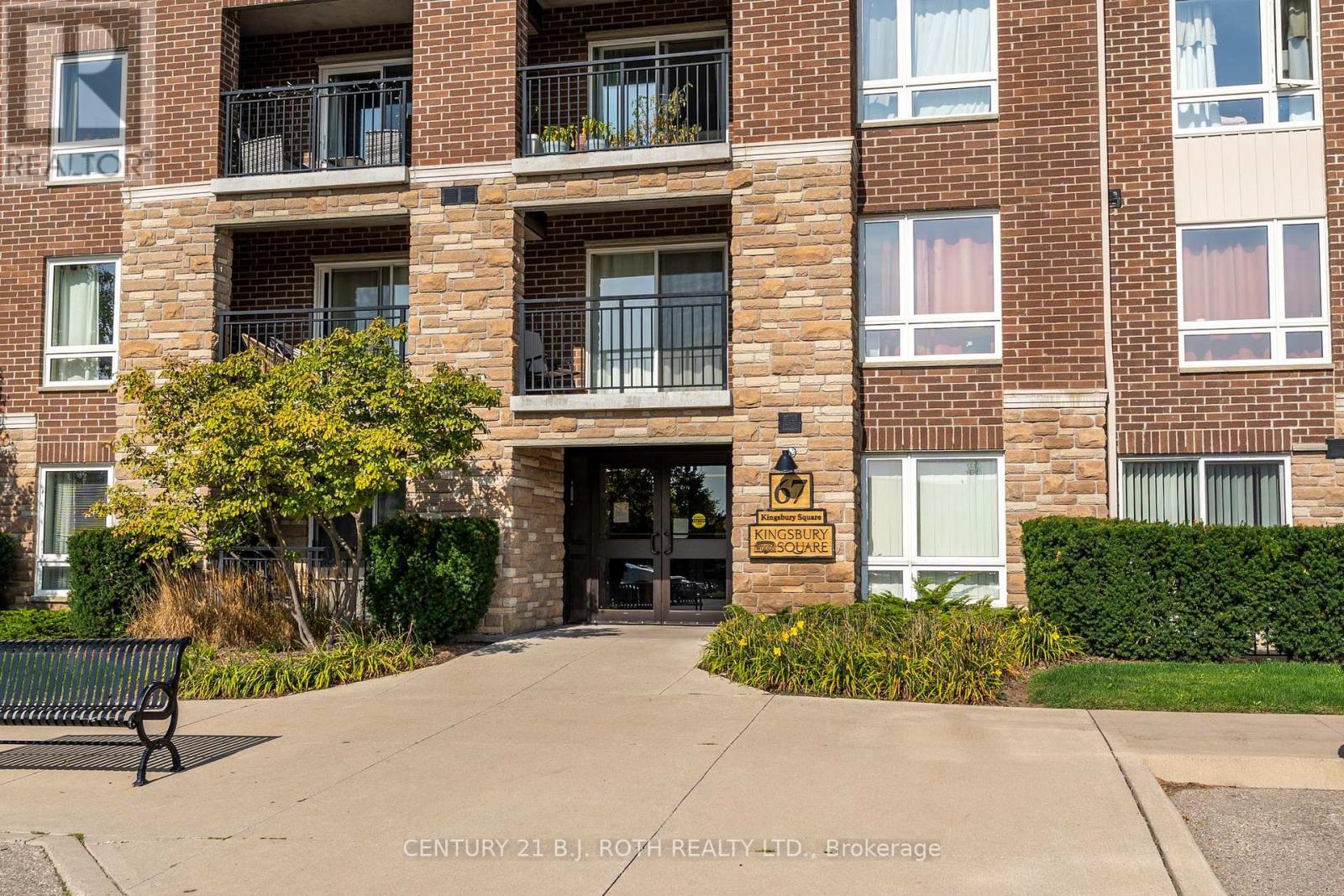 403 - 67 Kingsbury Square, Guelph, Ontario  N1L 0L3 - Photo 3 - X12732424