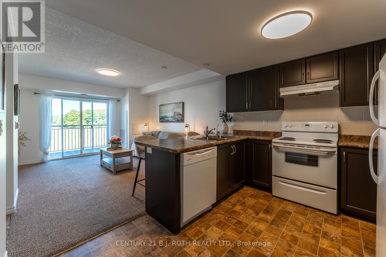 403 - 67 Kingsbury Square, Guelph, Ontario  N1L 0L3 - Photo 4 - X12732424